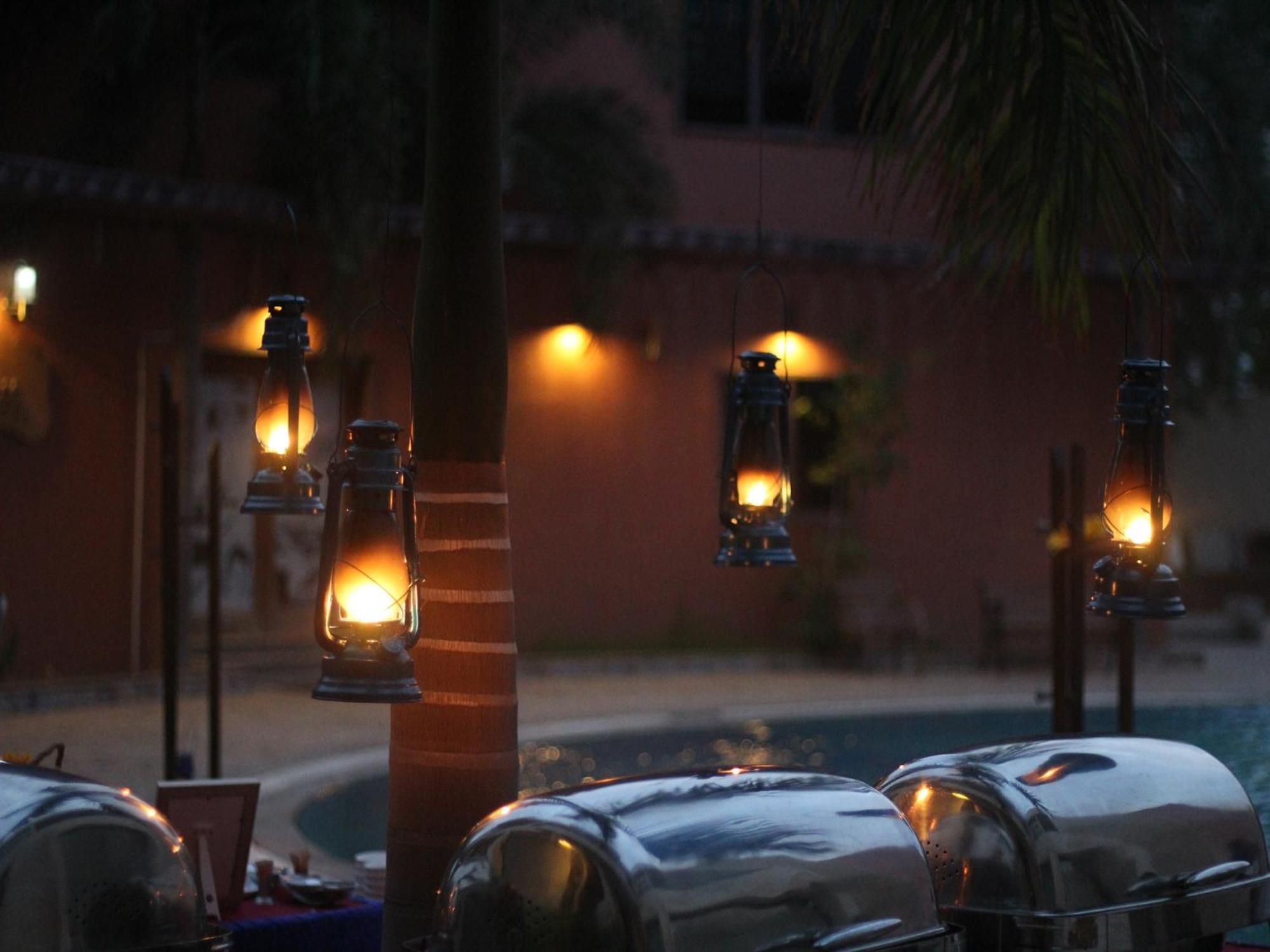 Seven Sky Clarks Exotica Hotel Bhuj Exterior photo