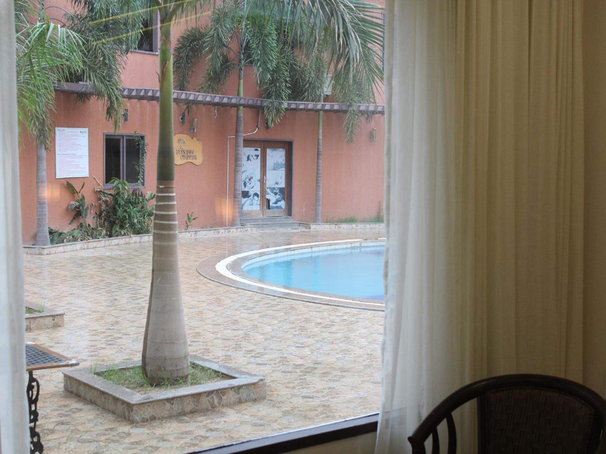 Seven Sky Clarks Exotica Hotel Bhuj Exterior photo
